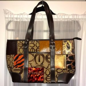 Multicolored purse..... no name brand.